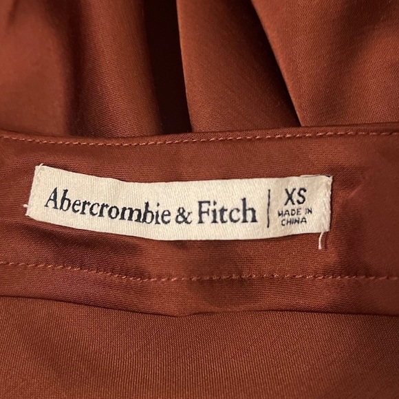 Abercrombie & Fitch Satin Squareneck Cami Top - Picture 6 of 7